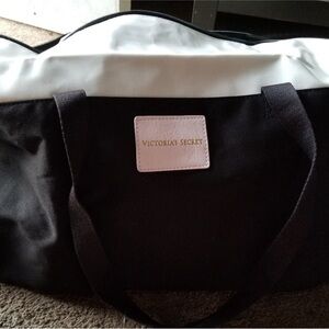 NWT Victoria’s Secret black and white duffle bag